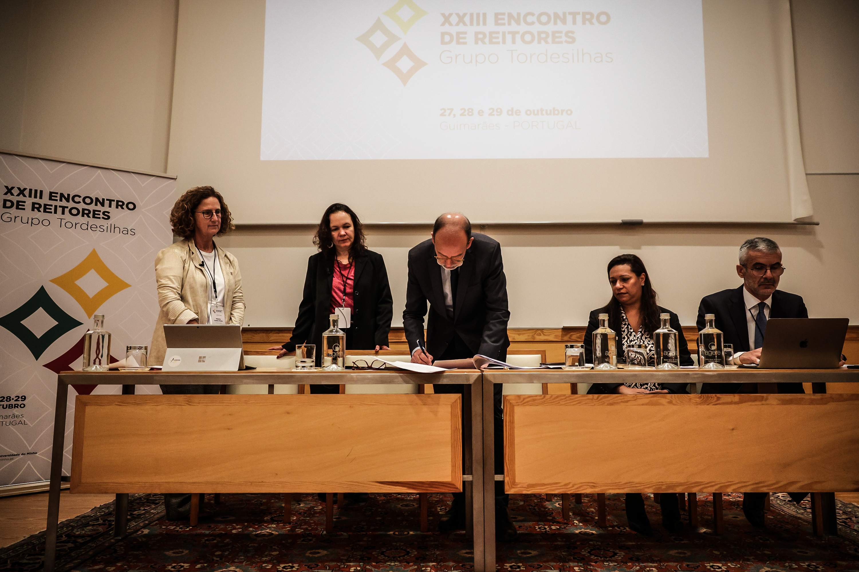 Thumbnail da galeria XXIII Encontro de Reitores - Grupo de Tordesilhas